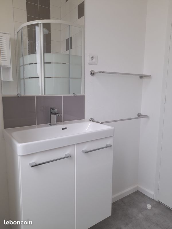 Maison a louer  - 2 pièce(s) - 46 m2 - Surfyn