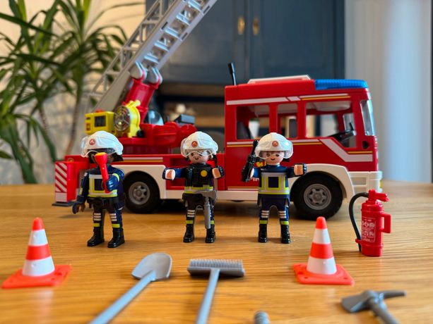 Camion pompier electrique jeux, jouets d'occasion - leboncoin