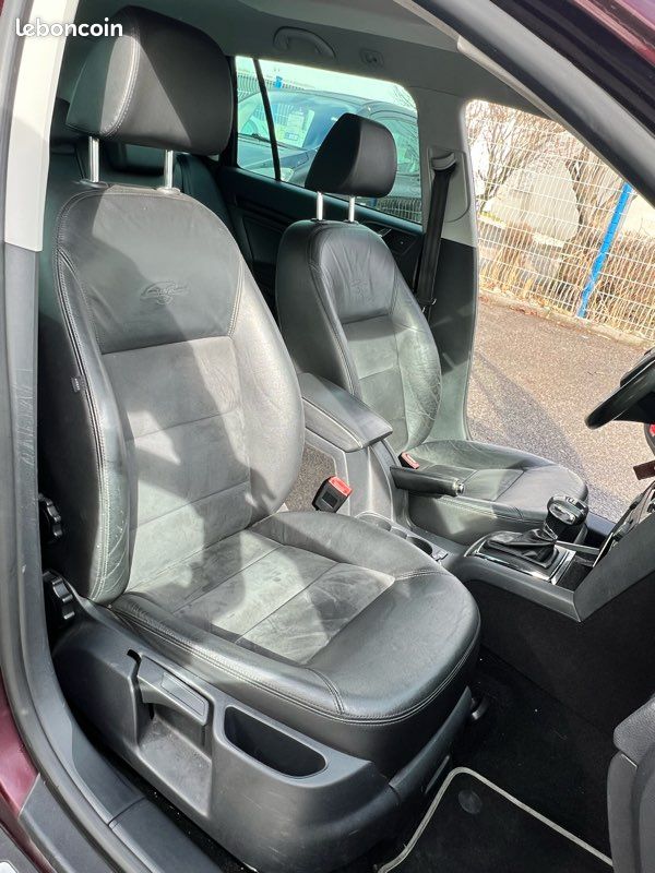 SKODA OCTAVIA COMBI 2.0L TDI 140cv boîte auto 4*4 (image 9)