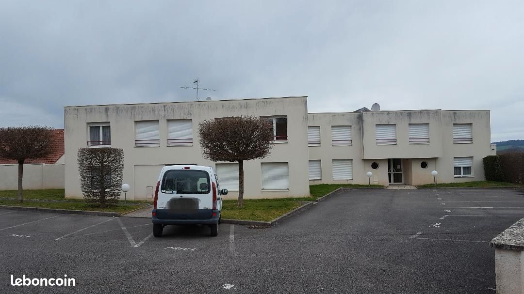 Appartement 1 pièce 23 m² · à Semur-en-Auxois · 23 m² · 420 €/mois