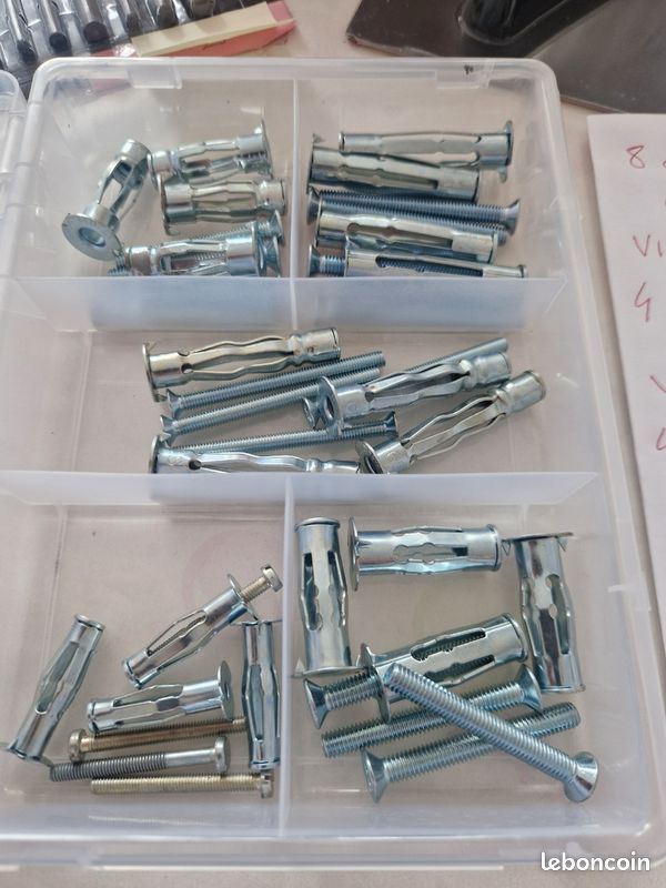 Pince et coffret chevilles molly plus mèches numéro 6 (image 2)