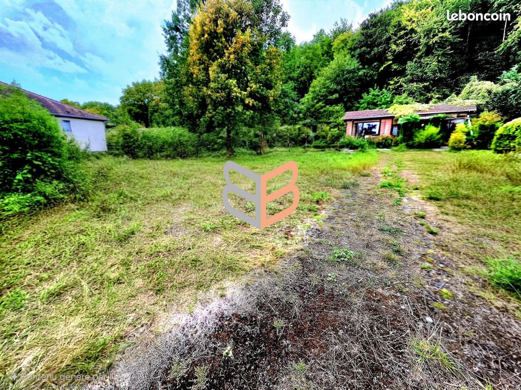 Terrain 622 m² Errouville (image 1)
