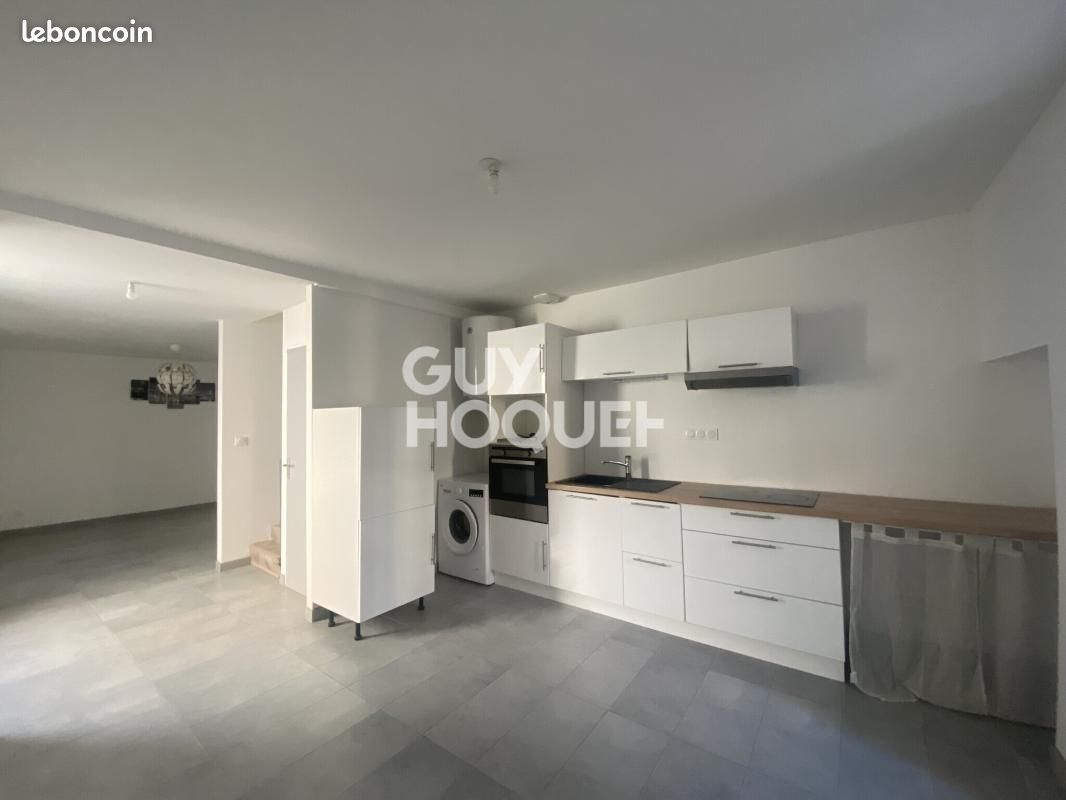 Maison 3 pièces 60 m² · à Fontenay-le-Comte · 60 m² · 660 €