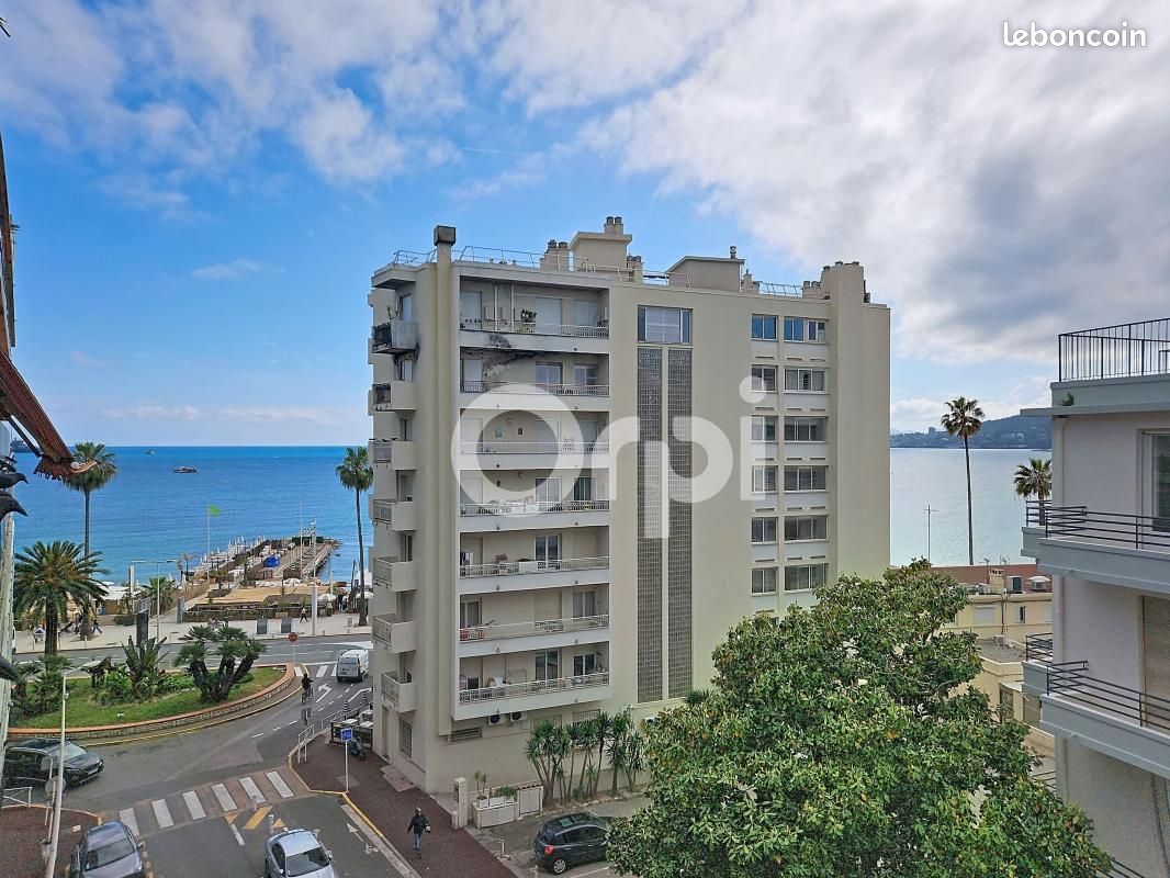 Appartement 3 pièces 93 m² · à Antibes · 93 m² · 695 000 €