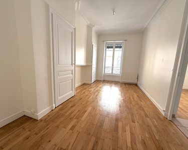 Appartement 294 250 € - 49 m²