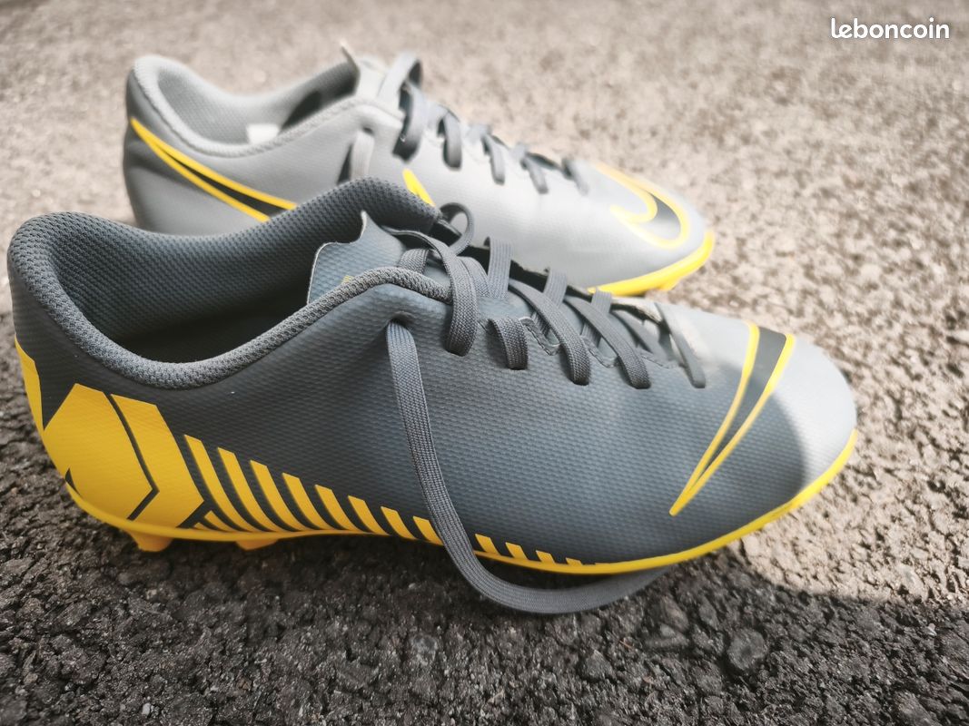 Chaussures de foot Nike Mercurial Vapor taille 38,5 (image 2)