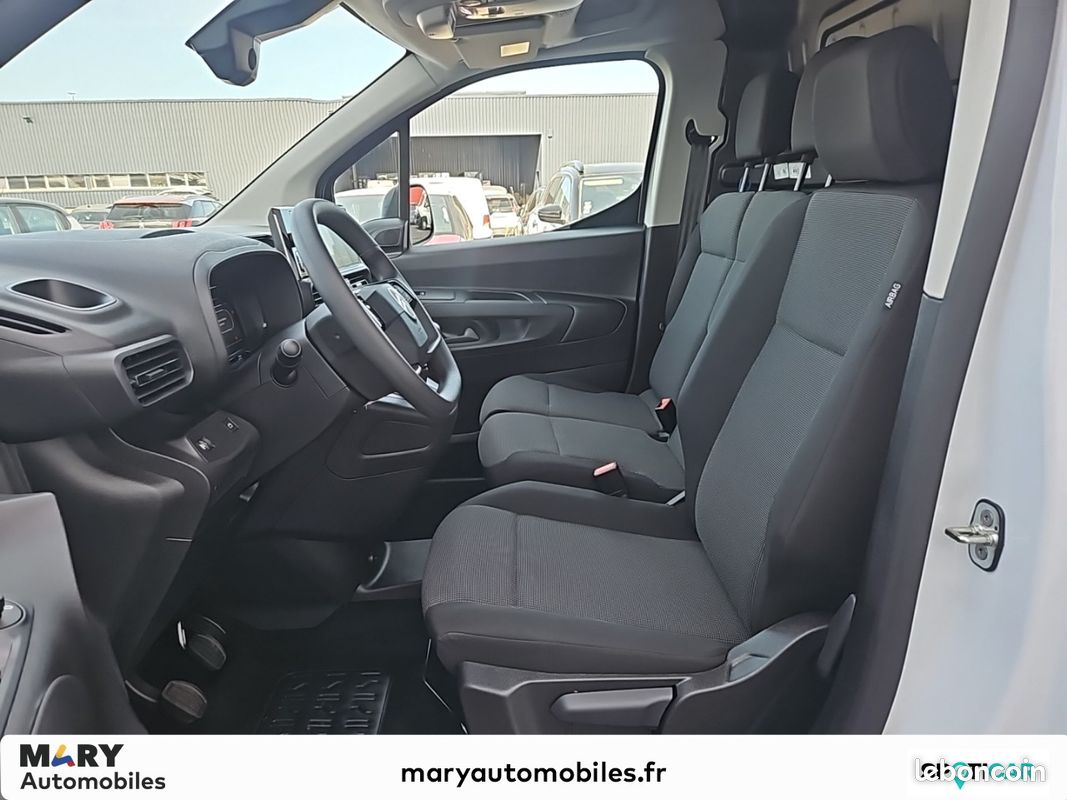 Citroen berlingo van m diesel 100 ch manuelle (image 8)