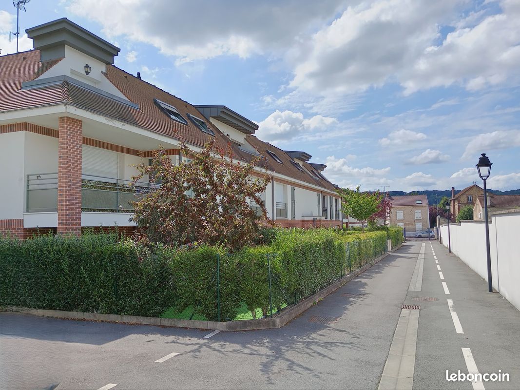 Appartement 3 pièces 64 m² · à L'Isle-Adam · 64 m² · 330 000 €