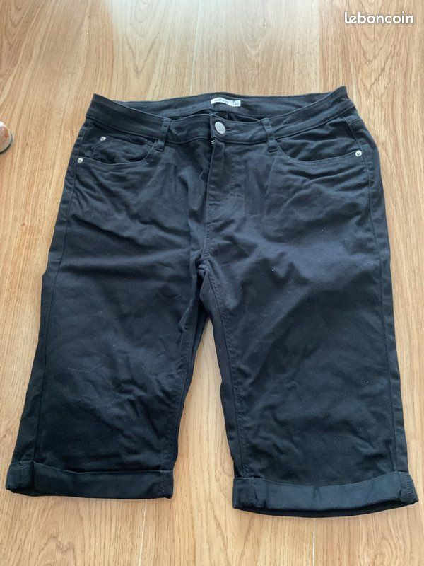 Bermuda femme coton noir taille 40 marque Gémo neuf Vêtements