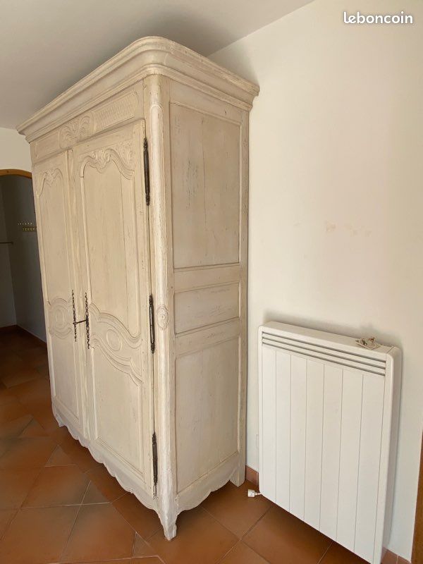 Armoire ancienne patinée blanche (image 2)