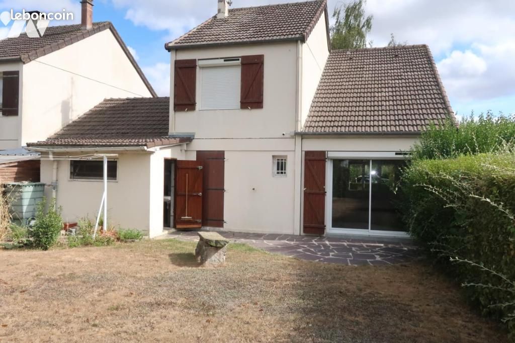 Maison 4 pièces 105 m² · à Hérouville-Saint-Clair · 105 m² · 1 200 €/mois