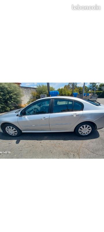 Vend laguna 3 (image 1)