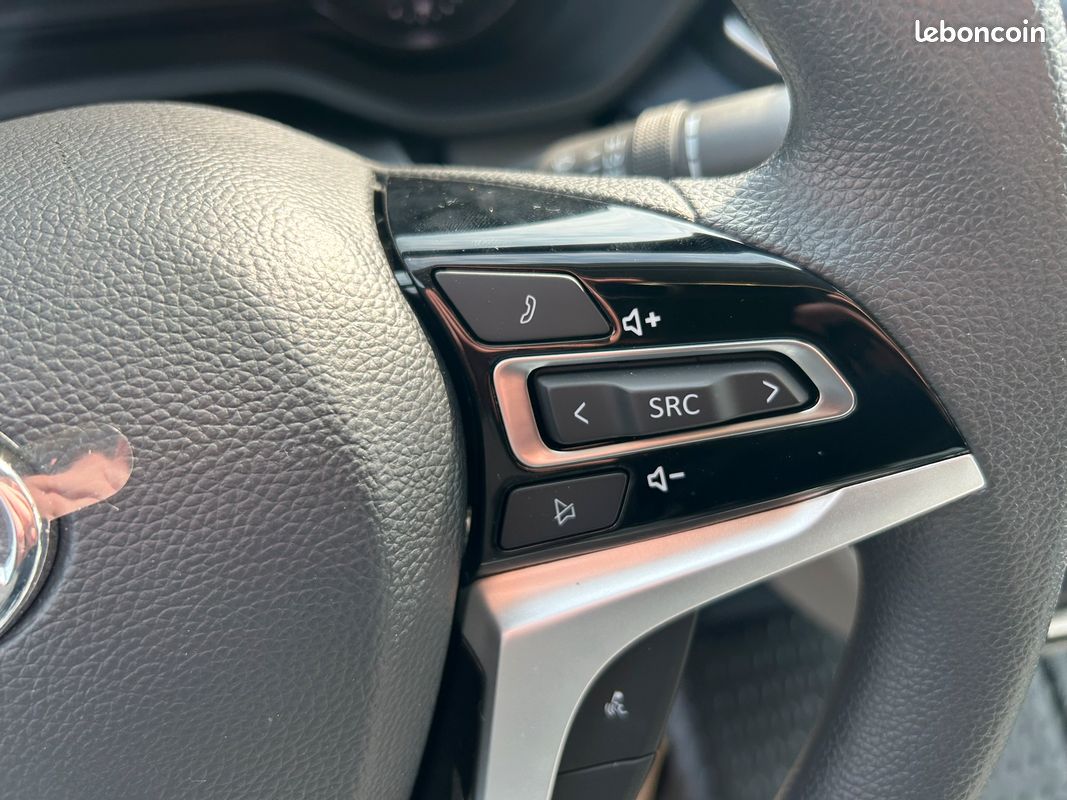 22 900 ht - New maxus deliver 9 neuf l3h2 3 places 2.0 d 150 cv Grand Carplay / Alarme / clim / reg / tel / camera / dab / phare av led (image 8)