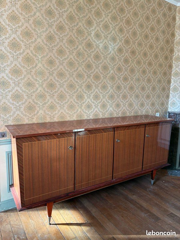 Buffet années 70 (image 1)