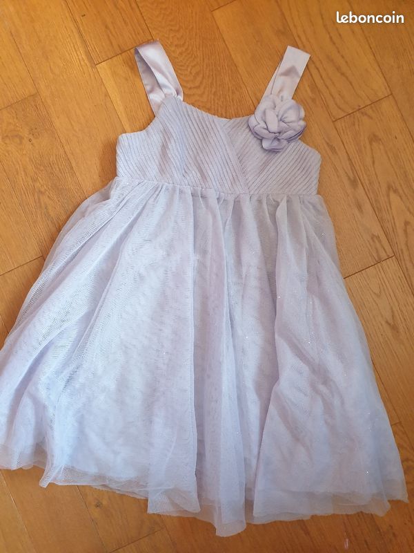 Robe fille 5/6 ans (image 2)