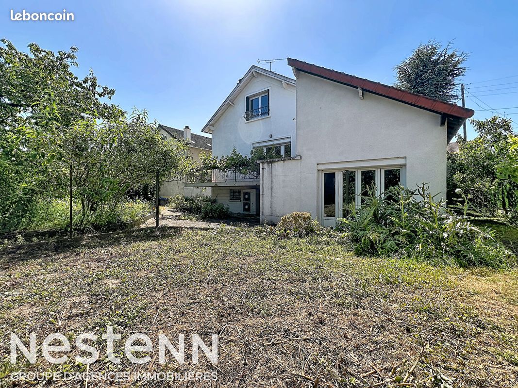 Maison 7 pièces 140 m² · à Villeneuve-Saint-Georges · 140 m² · 329 000 €