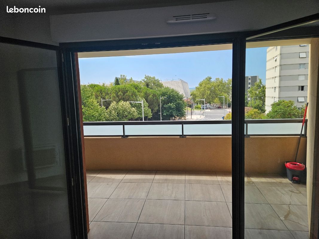 Appartement 2 pièces 42 m² · à Aix-en-Provence · 42 m² · 850 €
