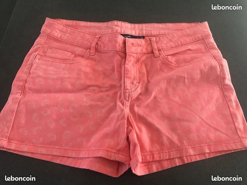 Short Noir Taille 38 Marque Kiabi - Occasion Très Bon État, Polyester Et Polyuréthane