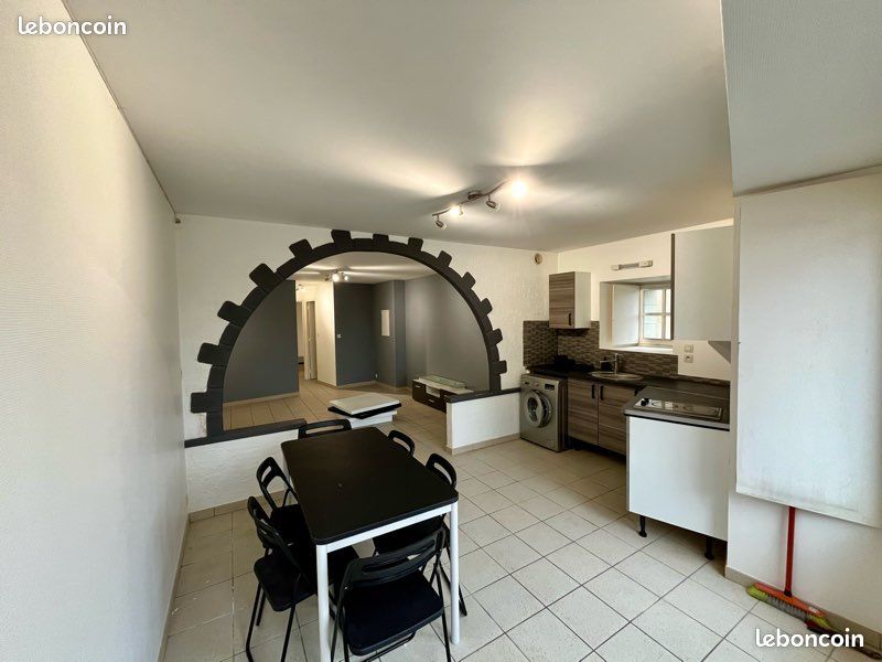 Appartement 2 pièces 42 m² · à Château-Gontier-sur-Mayenne · 42 m² · 499 €