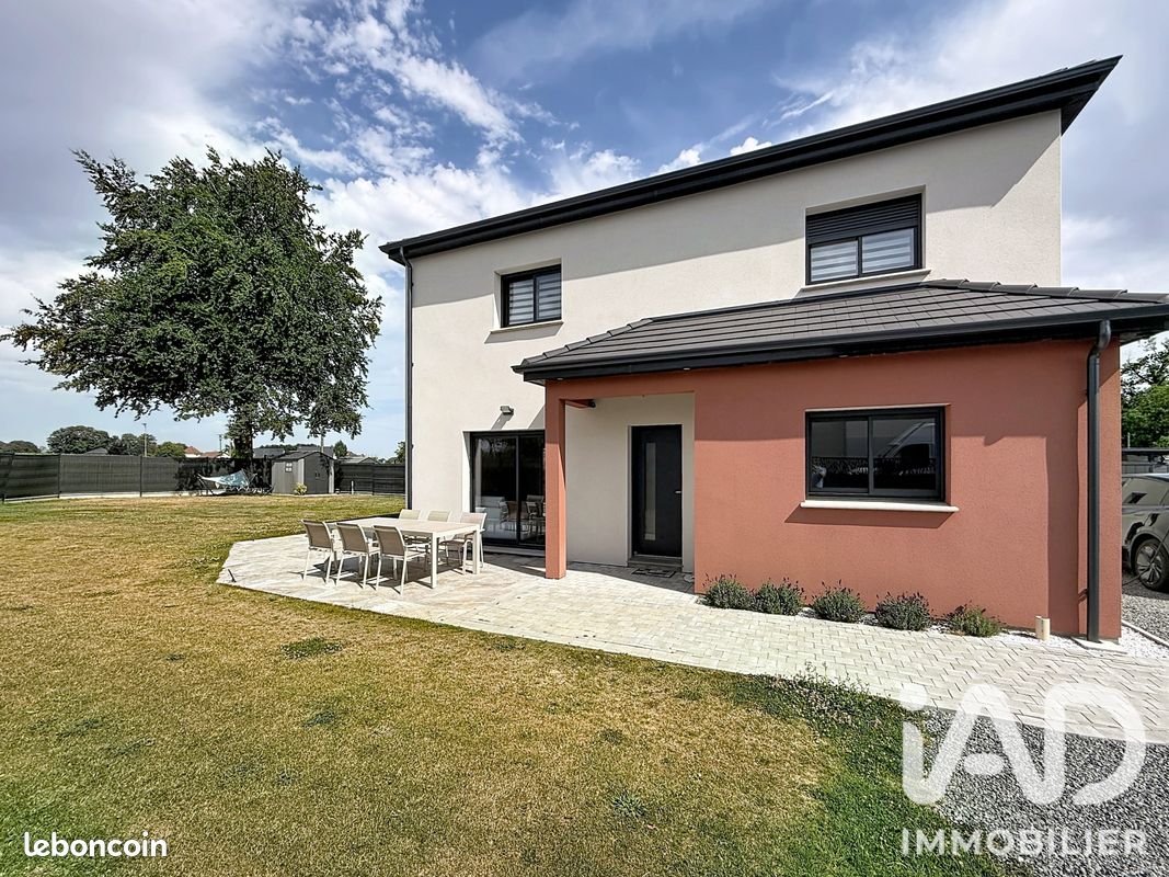 Maison 5 pièces 140 m² · à Auzebosc · 140 m² · 299 000 €