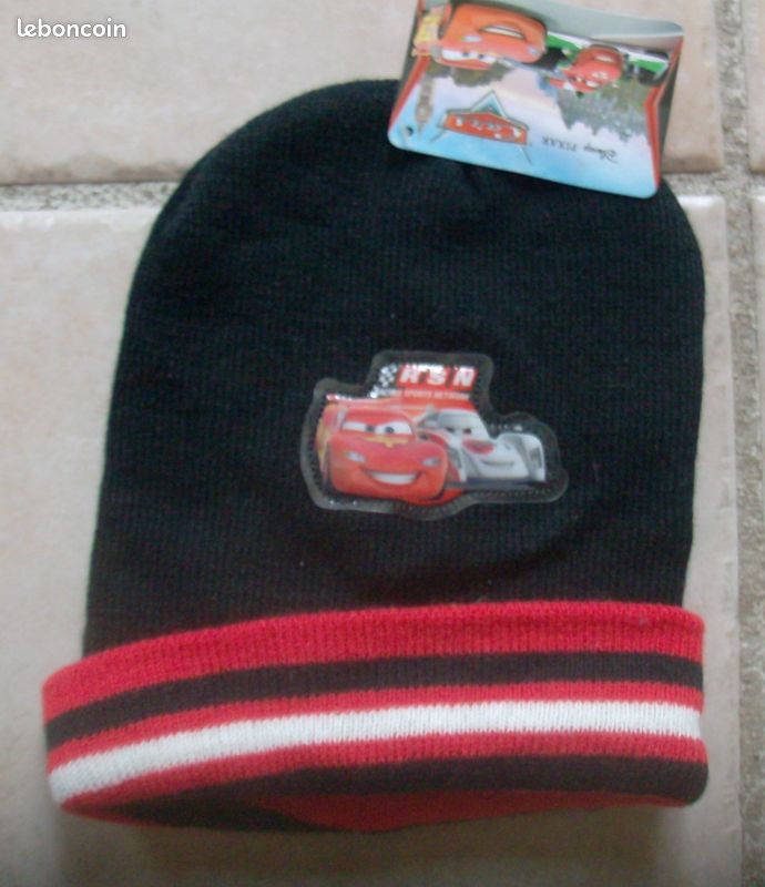 Bonnets neufs (image 2)