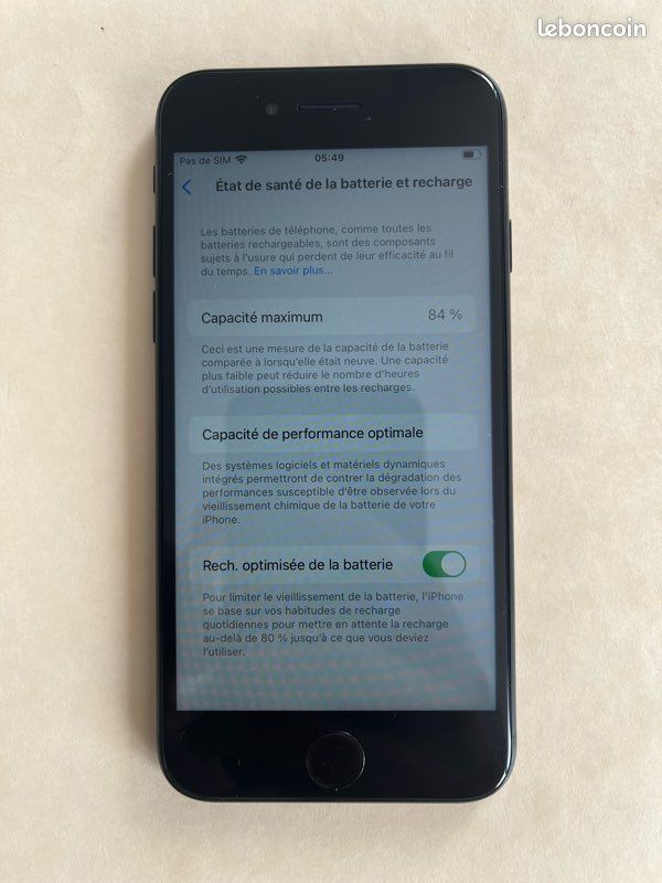 IPhone SE (2020) (image 4)