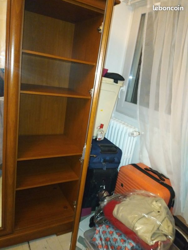 Armoire en très bon état (image 3)