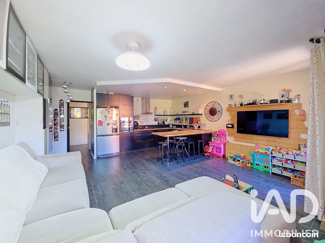 Appartement 4 pièces 83 m² · à Marseille · 83 m² · 179 000 €