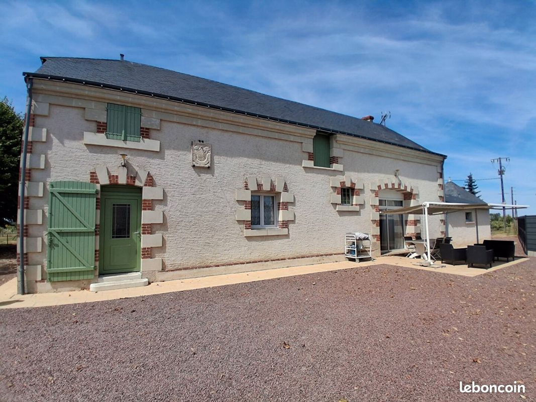 Maison 8 pièces 219 m² · à Sonzay · 219 m² · 350 000 €