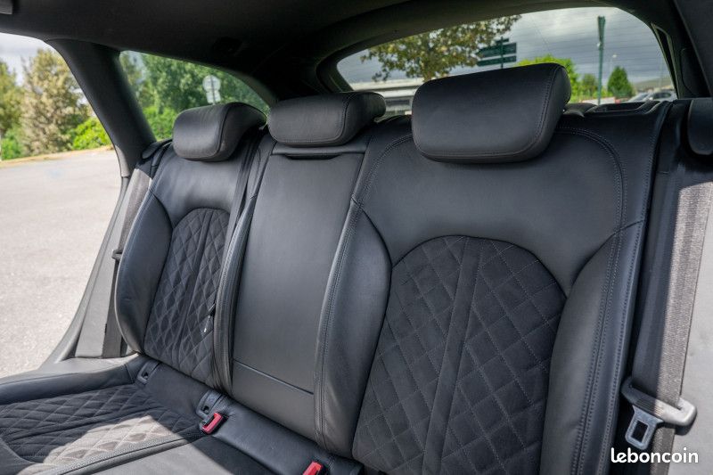 Audi RS6 AVANT 4.0 V8 TFSI 605CH PERFORMANCE QUATTRO (image 28)
