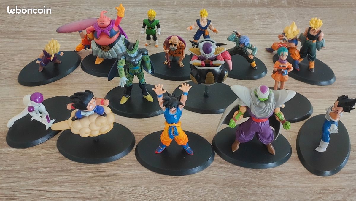 Figurines Dragon Ball et Dragon Ball Z 17 total (image 1)