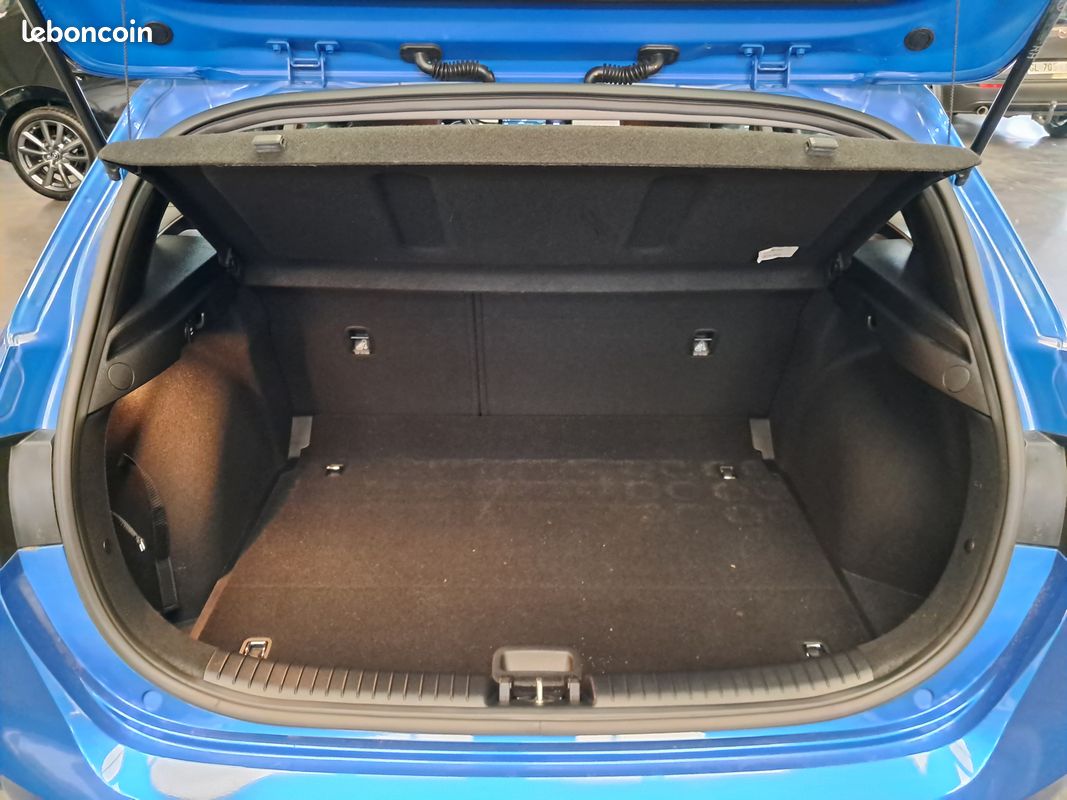Kia ceed 1.6 CRDI 136 MHEV active DCT7 faible kms (image 5)