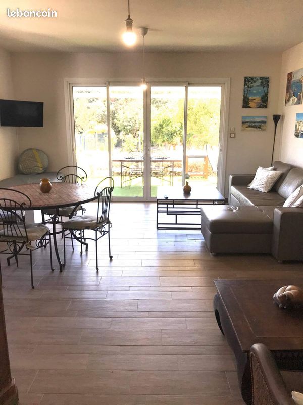Vacances à Carqueiranne - Villa indépendante à louer (jusqu'à 8 couchages) libre à partir du 07 Août (image 2)