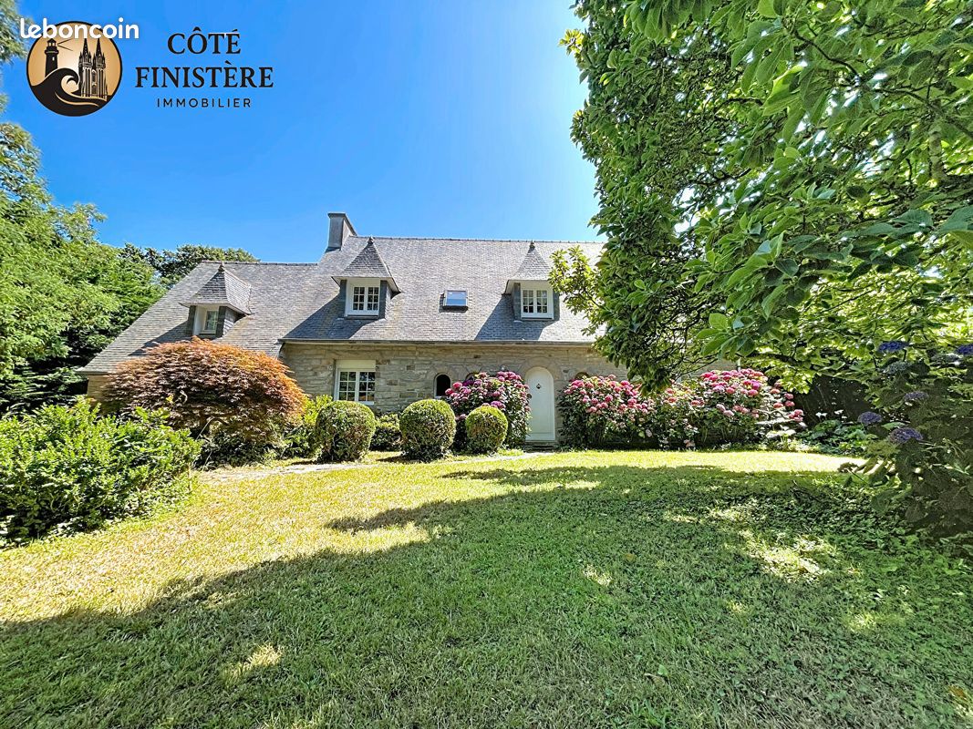 Maison 8 pièces 163 m² · à Pont-l'Abbé · 163 m² · 336 000 €