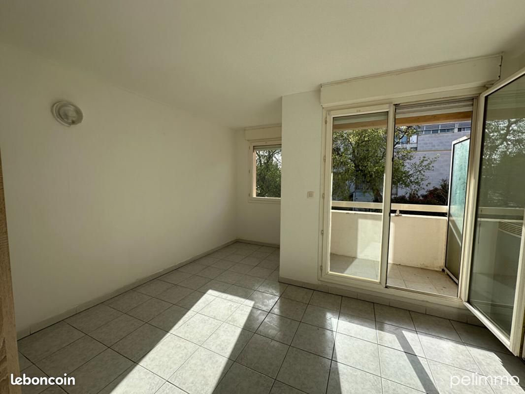 Appartement a louer salon-de-provence - 1 pièce(s) - 19 m2 - Surfyn