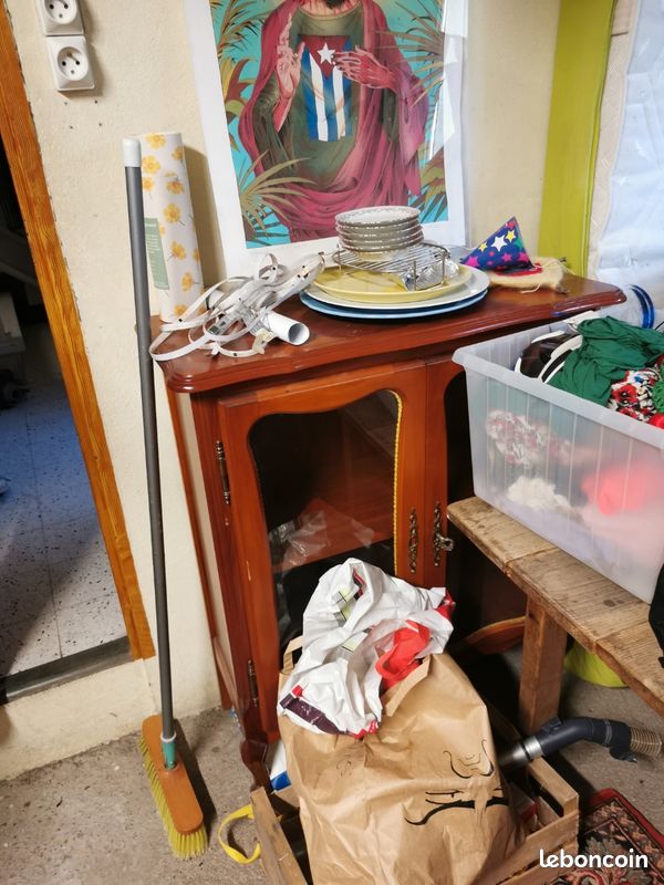 Vitrine bois (image 1)