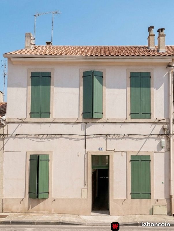 Immeuble 215 m² · à Marseille · 215 m² · 499 000 €