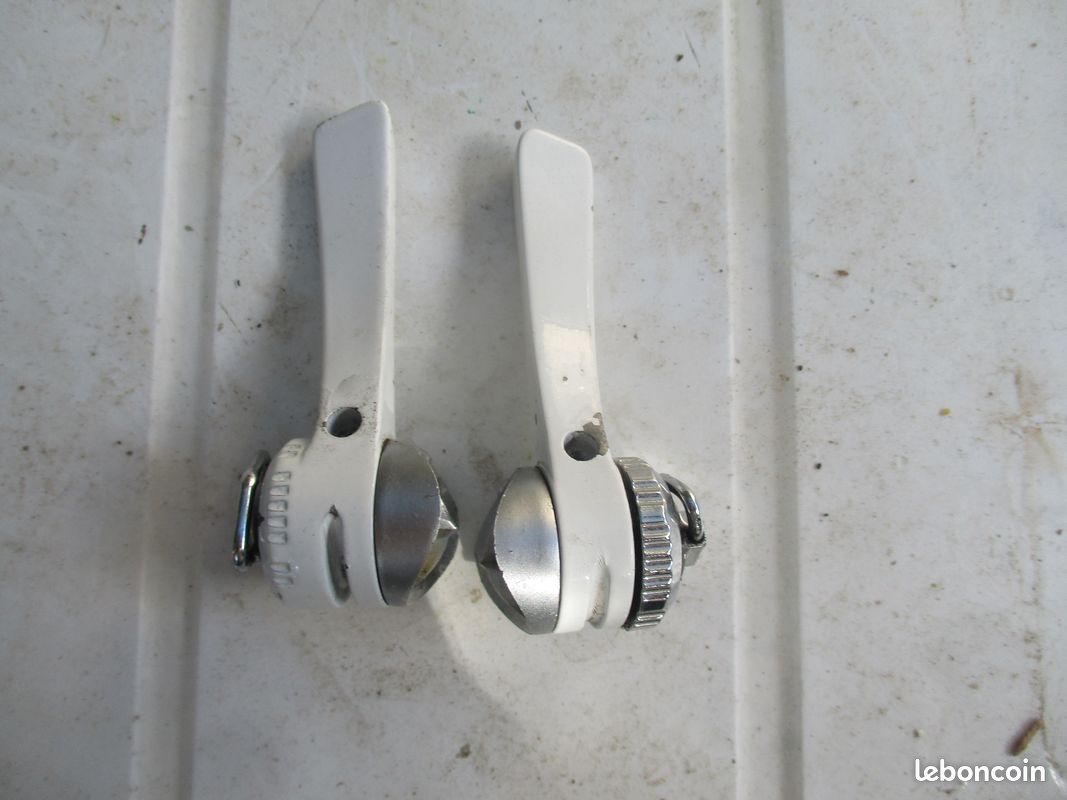 Levier De Vitesse Sachs Huret Positron FH - 2x6 Vitesses, Fixation Potence (neuf)