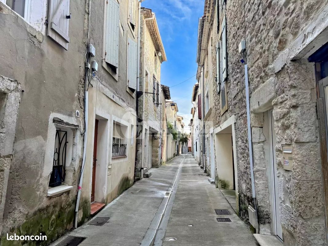 Immeuble 6 pièces 112 m² · à Montfrin · 112 m² · 139 000 €