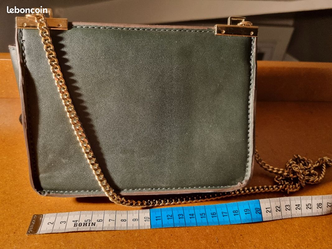 Brown Yeezy 500 PortÃ© Handbag Mango Sac Vert Sac Mango