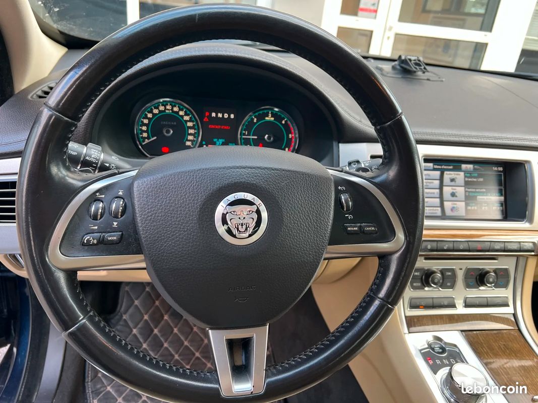 JAGUAR XF V6 3.0 D - 240 FAP Luxe A (image 21)