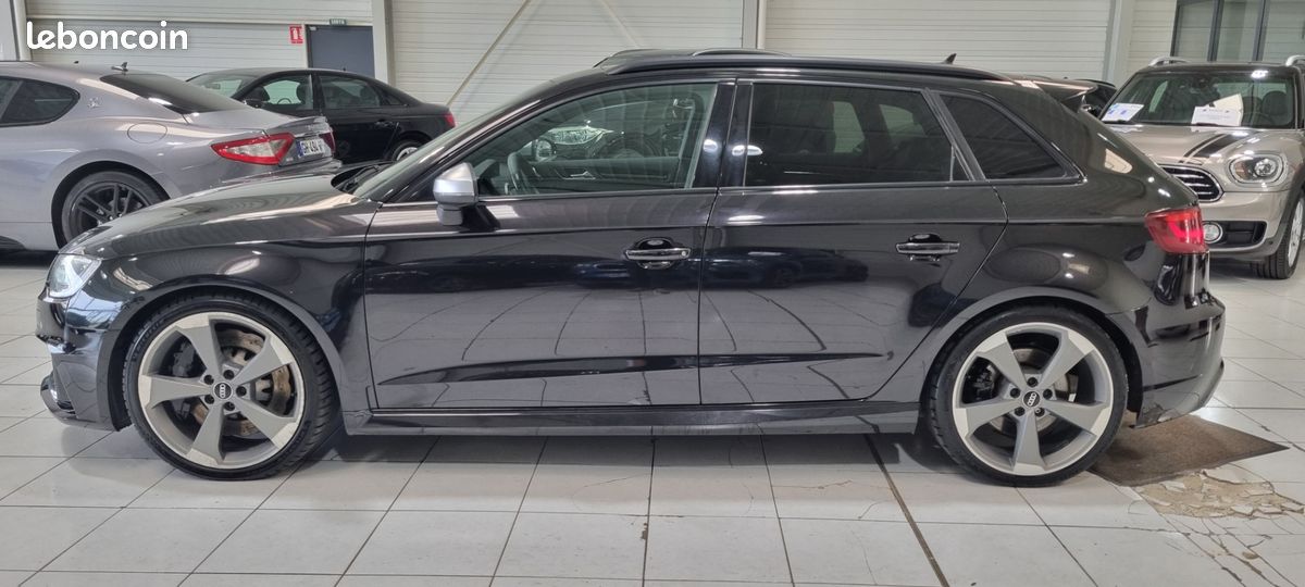 Audi RS3 SPORTBACK 2.5 TFSI quattro S-tronic (image 5)