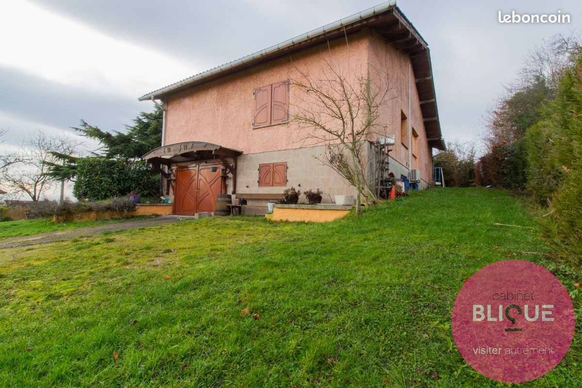 Maison 9 pièces 199 m² · à Laître-sous-Amance · 199 m² · 275 000 €