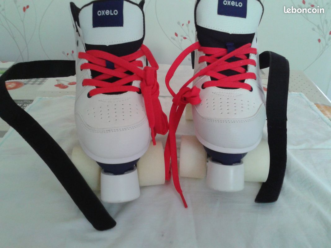 Patins à Roulettes OXELO Taille 38 + Kit Protection – Femme – État Neuf