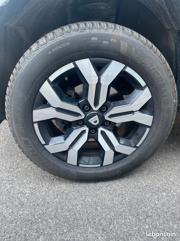 DACIA Duster Prestige Tce 150 EDC FAP 4X2 (image 9)