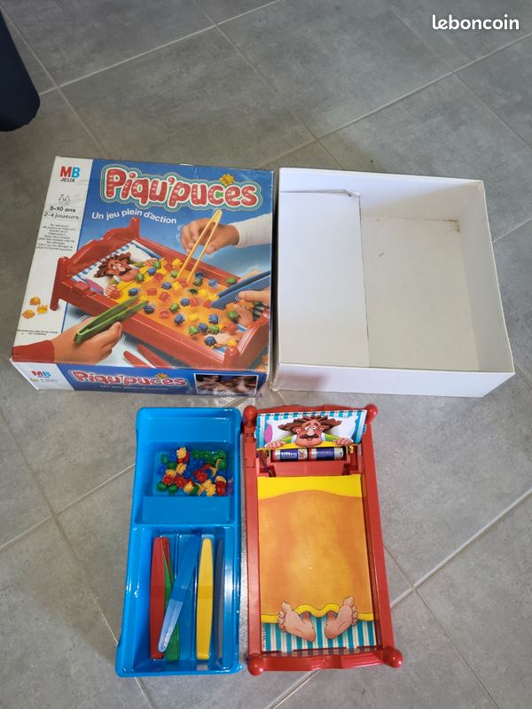Le jeu des puces - La cabane à Jeux