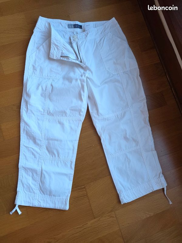 Pantacourt La Compagnie Des Aventures - Taille 44 - Blanc - Coupe Corsaire - Occasion Très Bon état