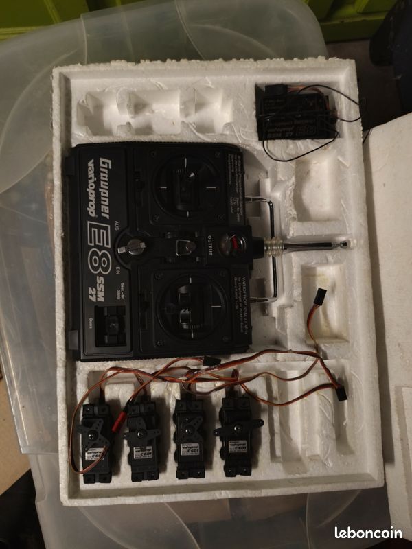 Radiocommande graupner d8 ssm40 - Modélisme