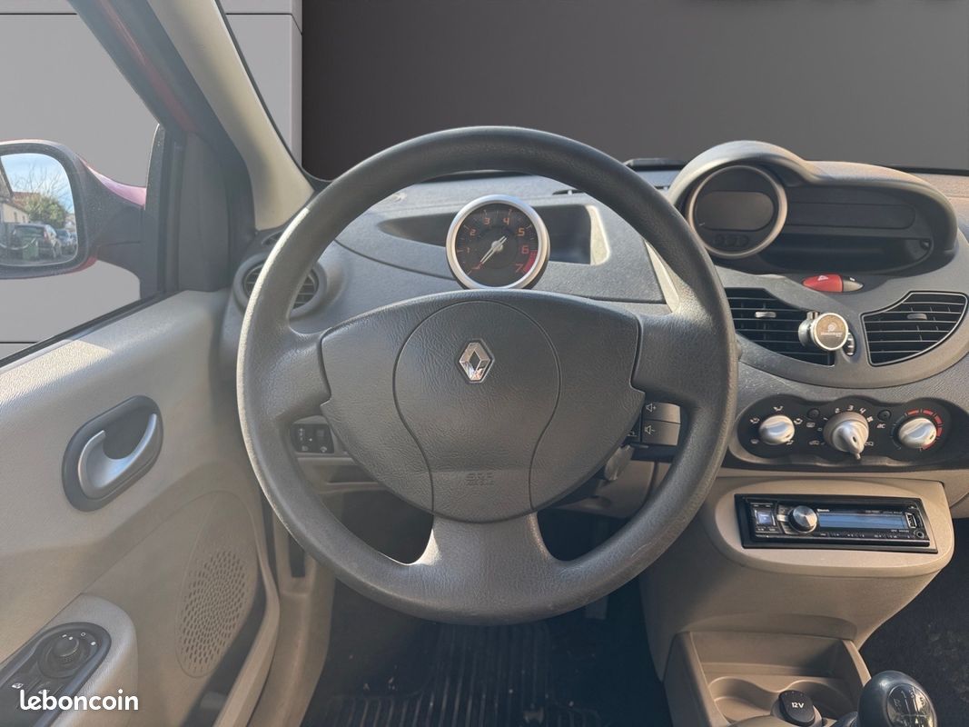 RENAULT TWINGO II 1.2 16v 75 eco2 Dynamique, Bluetooth, Climatisation, Carnet D'entretiens, Garantie 12 Mois (image 10)