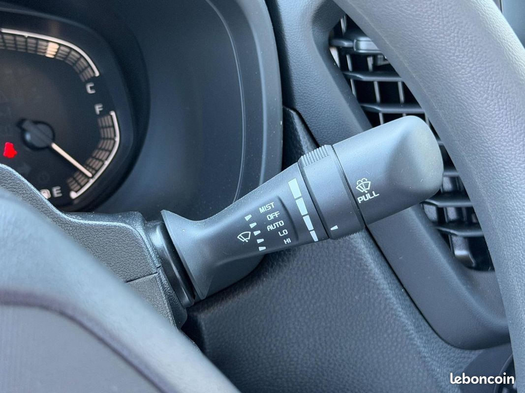 Isuzu D-Max 2.2 Ddi 164ch B-Strong Space M/T (image 25)